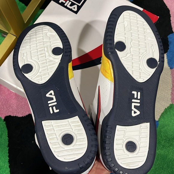 Brand new shoes for men custom made with thermal paint - Picture 6 of 9